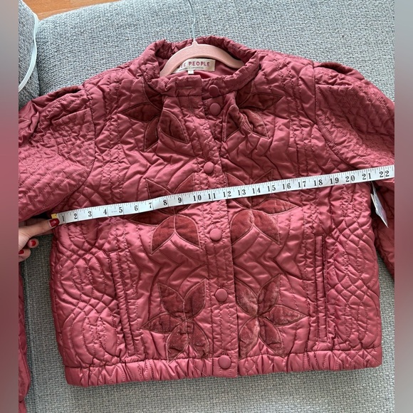 Free People Quilted Floral Jacket – Red – Size Medium
Brand new - Picture 12 of 16